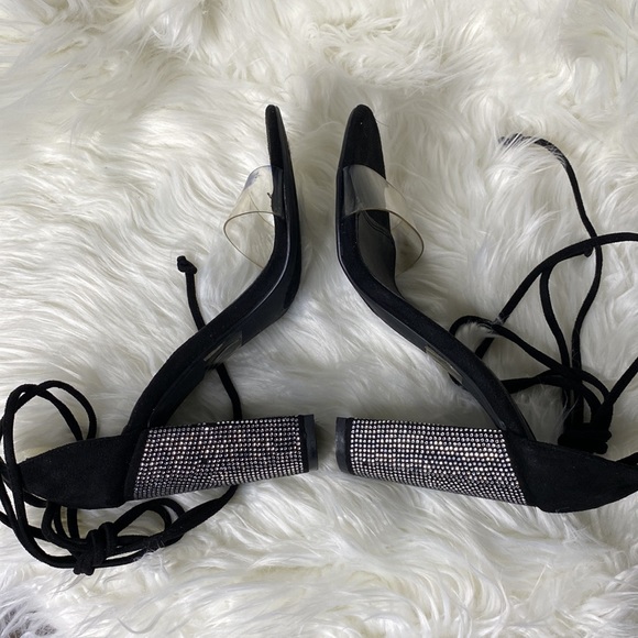 Melly Black Statement Block  Heels w/ Full Leg Straps Size 6.5 - Picture 4 of 10